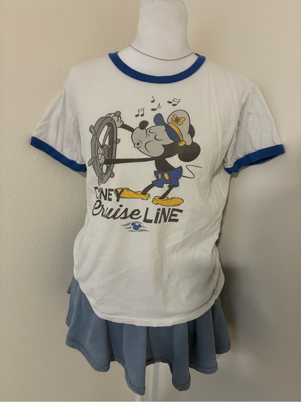 Disney cruise line captain Mickey with blue trim 💙